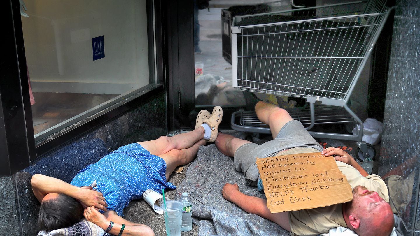 The heatwave in Boston has been particularly challenging for Boston’s homeless population. Joseph Thibodeau, 40 and his partner, Melissa have been living in in a storefront nook on Washington Street in Downtown Crossing for 3 months. He said he lost his home in 2020 when he broke both ankles, and was unable to continue his job as an electrician. “Yesterday was the worst day i had out here.” Thibodeau said about the hot weather. “There’s no room at the shelters.” he said.